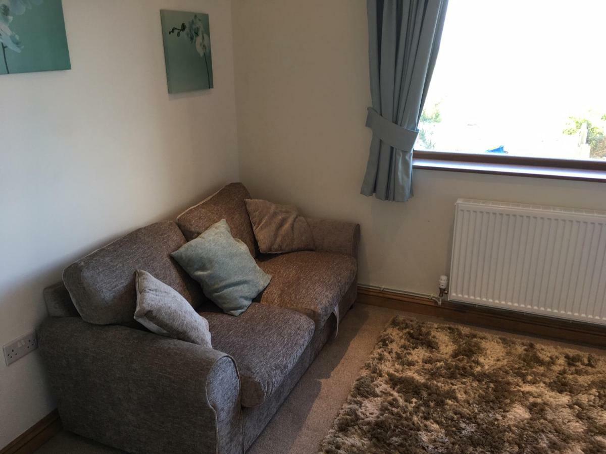 Crud Yr Awel Apartment Y Felinheli Exteriör bild